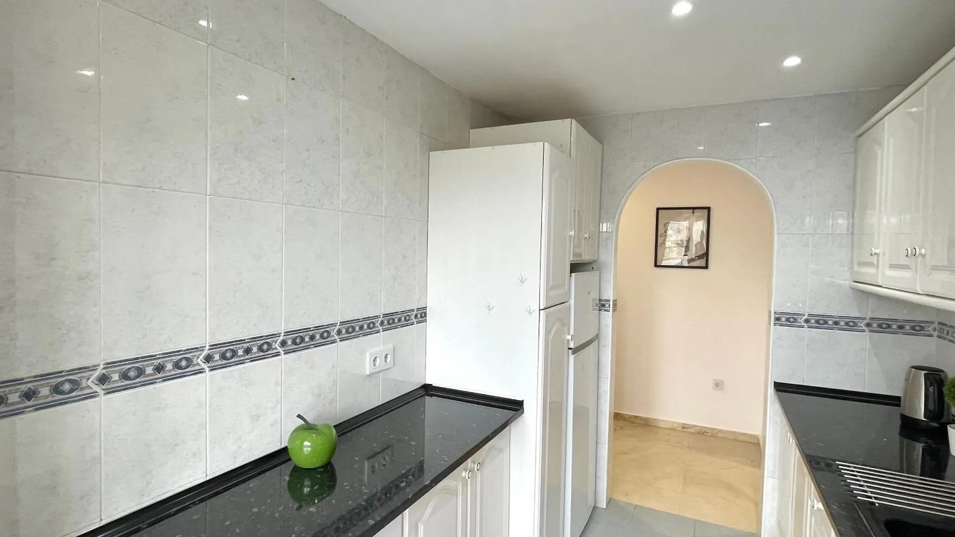 Beach Retreat 2 Bedroom Apartment Fuengirola